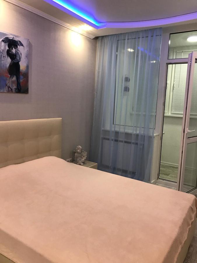Luxe Apartment On Drahomanova Kiev Dış mekan fotoğraf